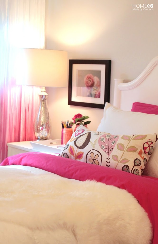 Princess store pink bedroom