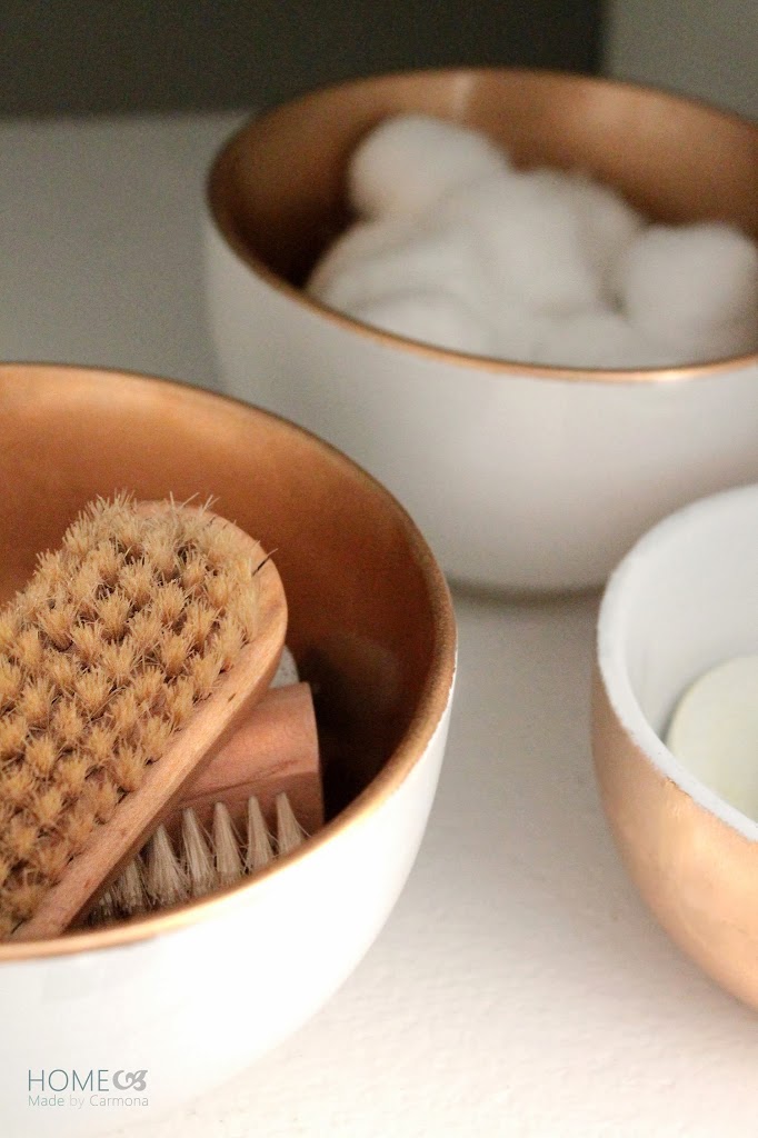 Recessed Bathroom Storage - Home Made by Carmona