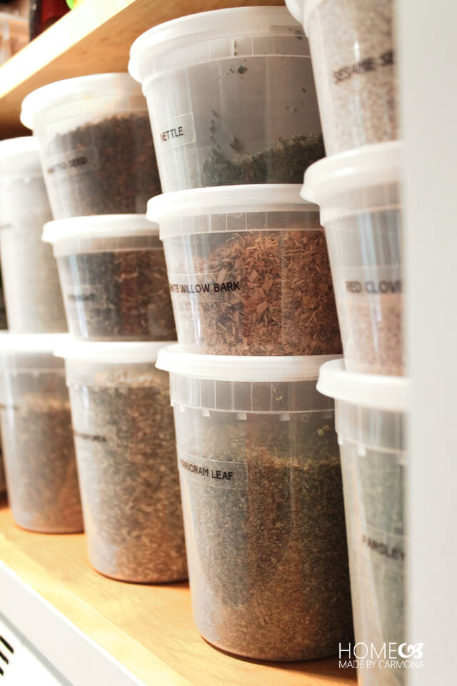 Spice and herb storage