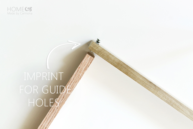 Canvas frame - imprint for guide holes