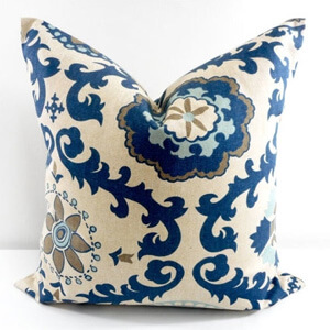 Traditional pillow -03