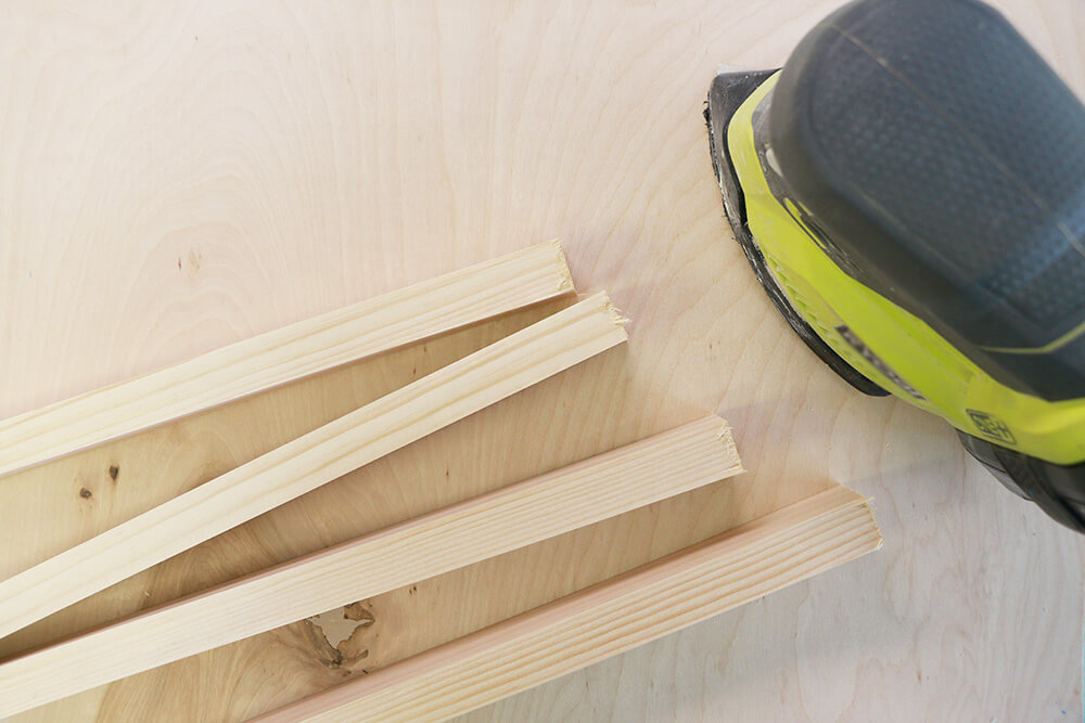 DIY Industrial Folding Table - Home Made by Carmona